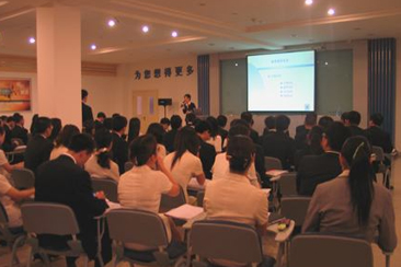 義烏大媽擲40萬買高端珠寶“不差...