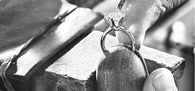 某某珠寶南甯國(guó)際時(shí)尚博覽會(huì)受捧